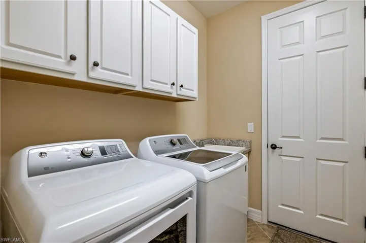 17450 Galway Run, Bonita Springs, Florida 34135