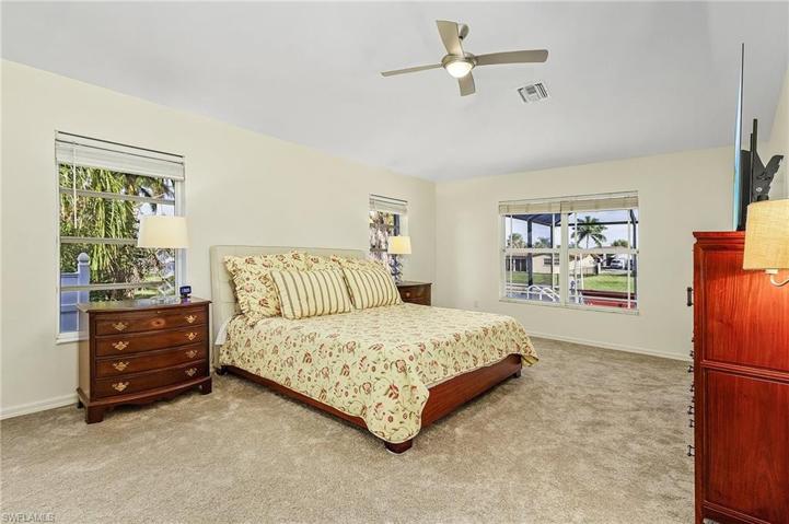 13884 Sleepy Hollow LN, FORT MYERS FL 33905