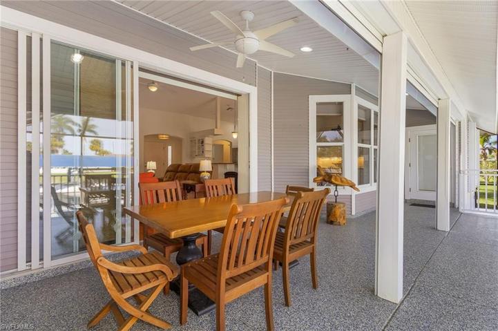 13884 Sleepy Hollow LN, FORT MYERS FL 33905