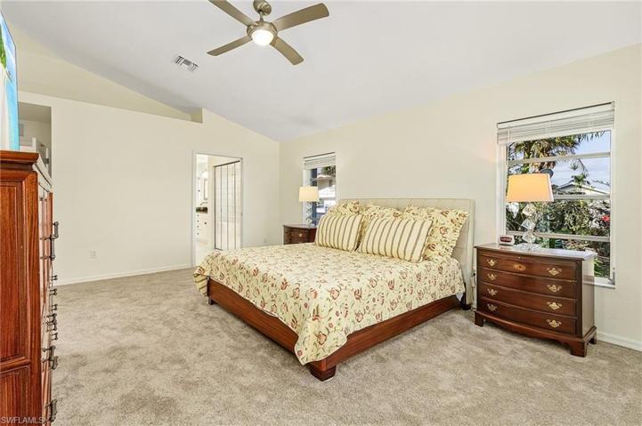 13884 Sleepy Hollow LN, FORT MYERS FL 33905