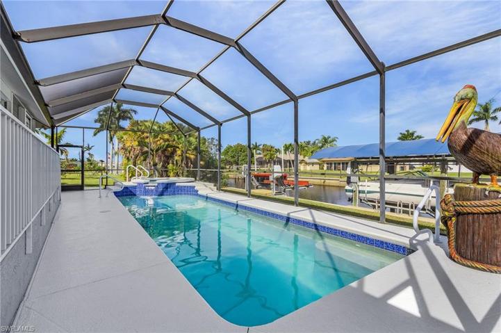 13884 Sleepy Hollow LN, FORT MYERS FL 33905