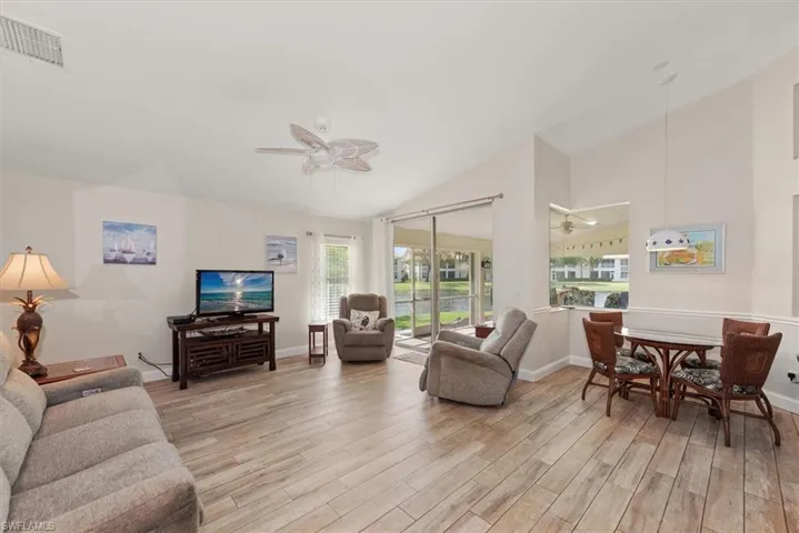 9241 Bramble Ct, Fort Myers, Florida 33919