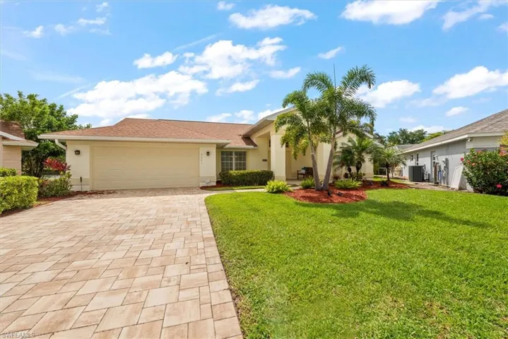 9241 Bramble Ct, Fort Myers, Florida 33919