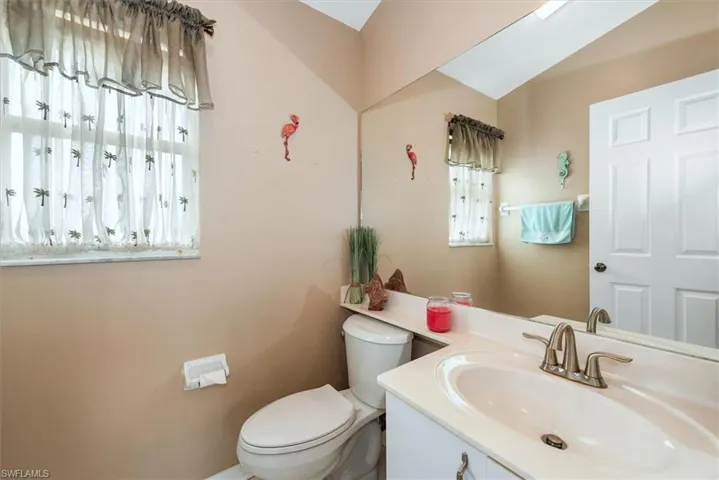 9241 Bramble Ct, Fort Myers, Florida 33919