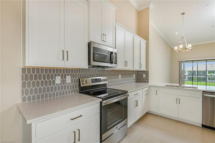 23921 Collina Way Unit 204
