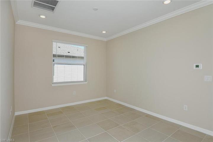23921 Collina Way Unit 204