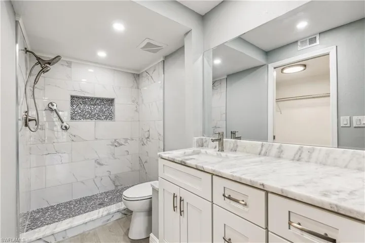 1355 Mainsail Dr # 1504, Naples Fl 34114