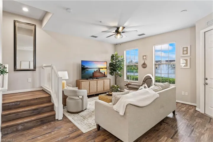 11908  Izarra  WAY, Fort Myers, FL 33912