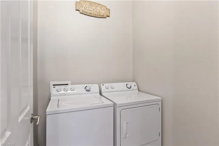 11908  Izarra  WAY, Fort Myers, FL 33912