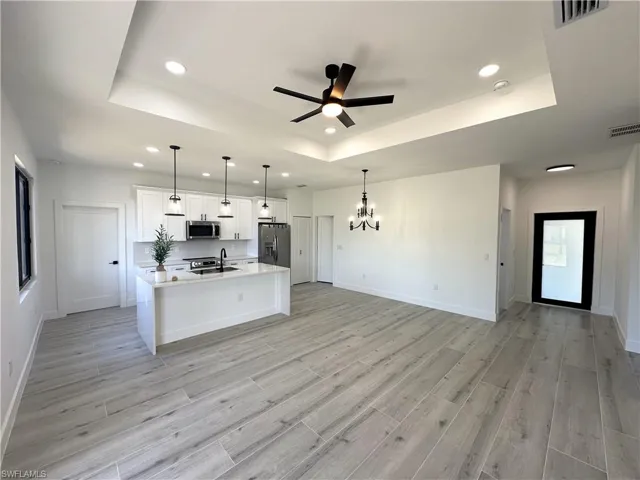2605  10th SW ST, Lehigh Acres, FL 33976