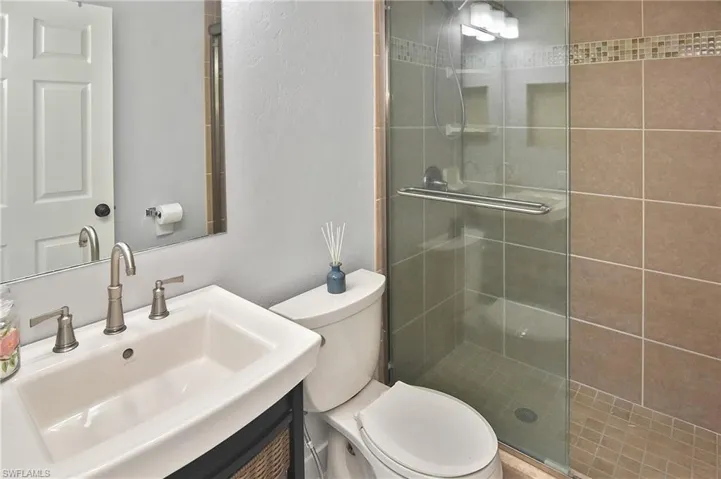 1773 Augusta Dr, Fort Myers, Florida 33907