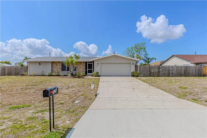 928 35th St, Cape Coral, Florida 33904