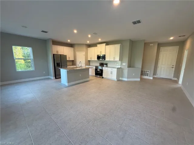 1030 Green Field St, Lehigh Acres, Florida 33974