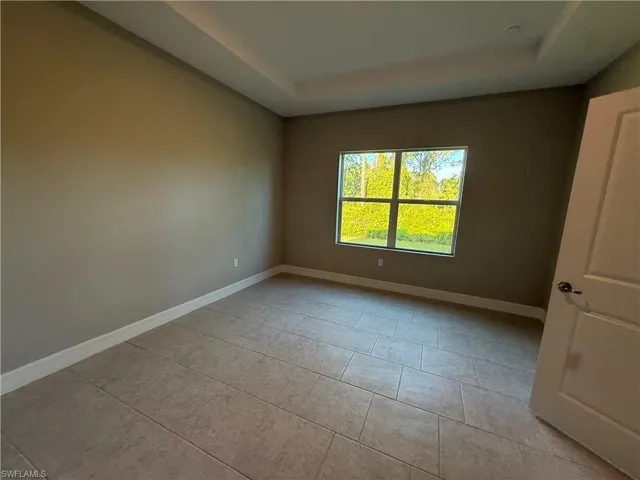 1030 Green Field St, Lehigh Acres, Florida 33974