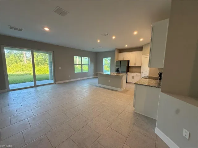 1030 Green Field St, Lehigh Acres, Florida 33974