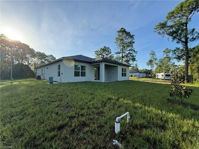 1030 Green Field St, Lehigh Acres, Florida 33974
