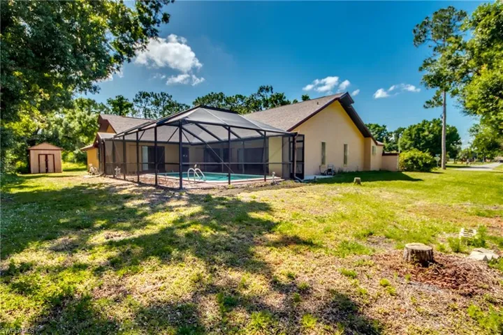 7761  Deni  DR, North Fort Myers, FL 33917