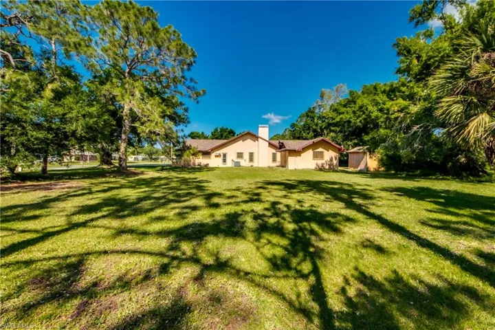 7761  Deni  DR, North Fort Myers, FL 33917