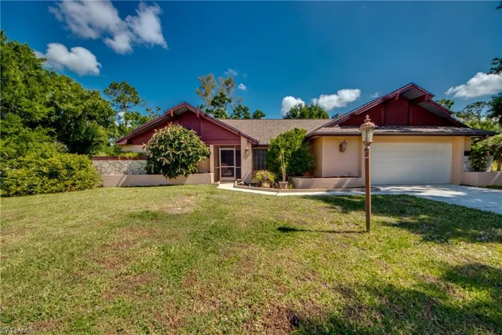 7761  Deni  DR, North Fort Myers, FL 33917