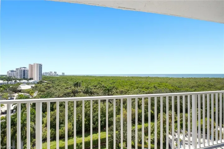 6361 Pelican Bay Blvd 802, Naples, Florida 34108