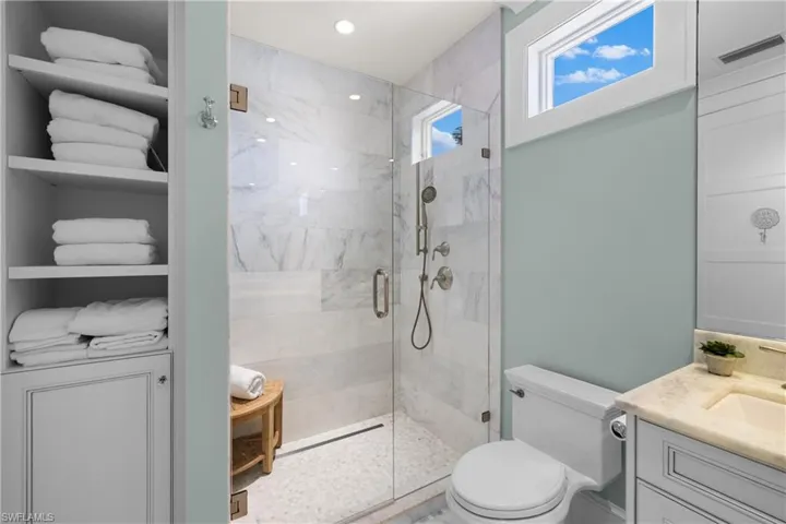 532 Pine Grove Ln, Naples, Florida 34103