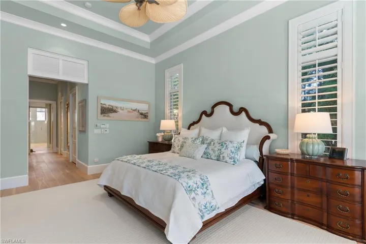 532 Pine Grove Ln, Naples, Florida 34103
