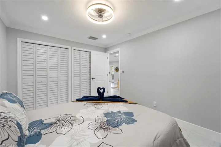 4900  Palmetto  CT, Naples, FL 34112