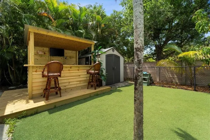 4900  Palmetto  CT, Naples, FL 34112