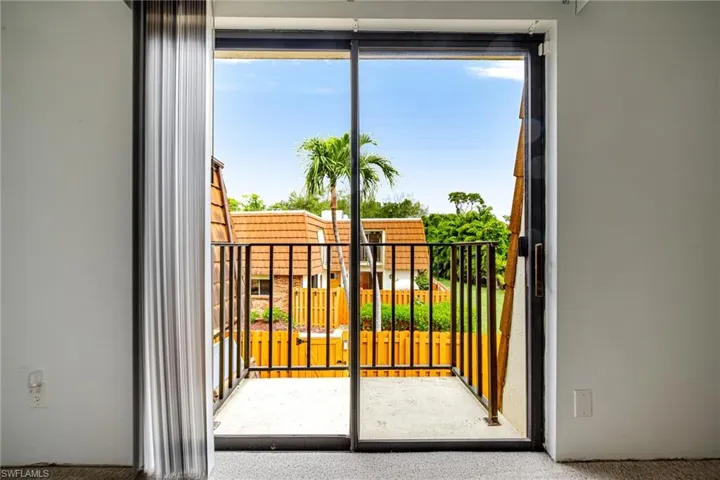 1418 Park Shore Cir 3, Fort Myers, Florida 33901
