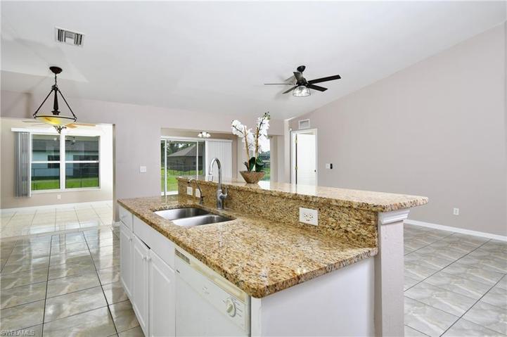 Granite breakfast bar.