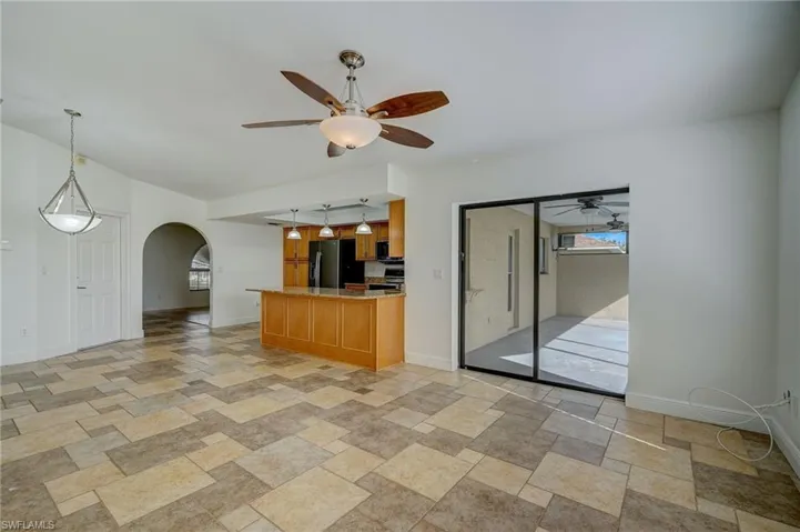 1029 SE 18th PL, CAPE CORAL FL 33990