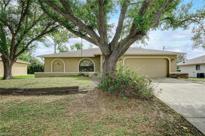1029 SE 18th PL, CAPE CORAL FL 33990