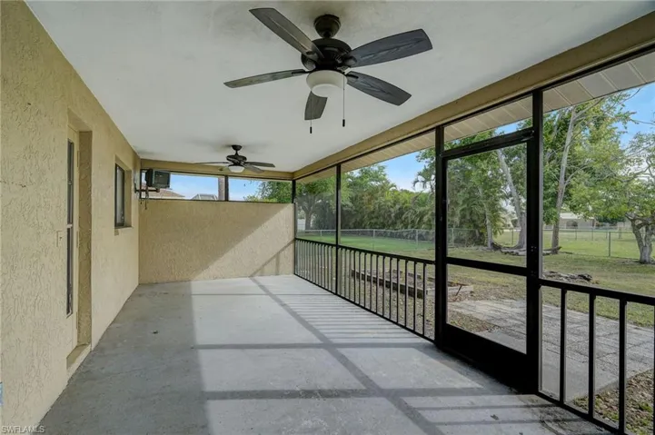 1029 SE 18th PL, CAPE CORAL FL 33990