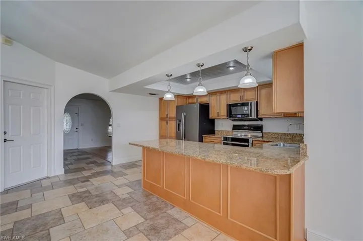1029 SE 18th PL, CAPE CORAL FL 33990