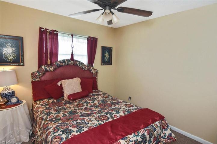 2331  Jacaranda  CT, LEHIGH ACRES, FL 33936