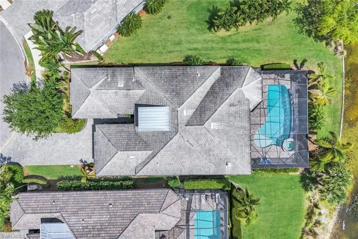 6460 Pembroke Way, Naples, Florida 34113