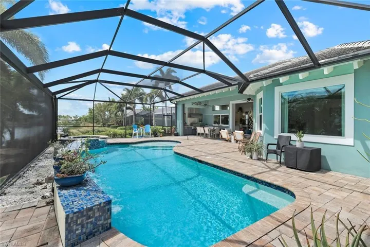 6460 Pembroke Way, Naples, Florida 34113