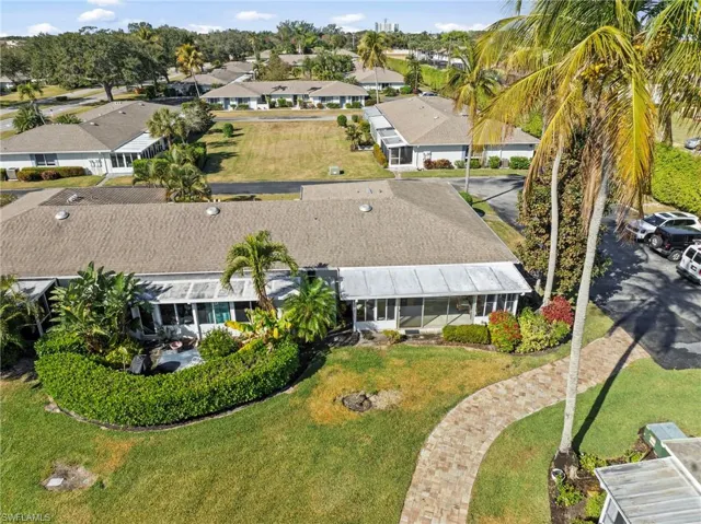87  Glades  BLVD, Naples, FL 34112