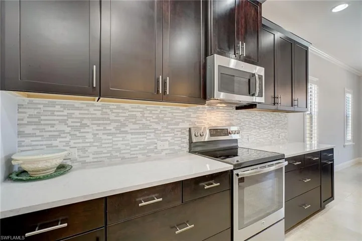 3692 Canopy CIR, NAPLES FL 34120