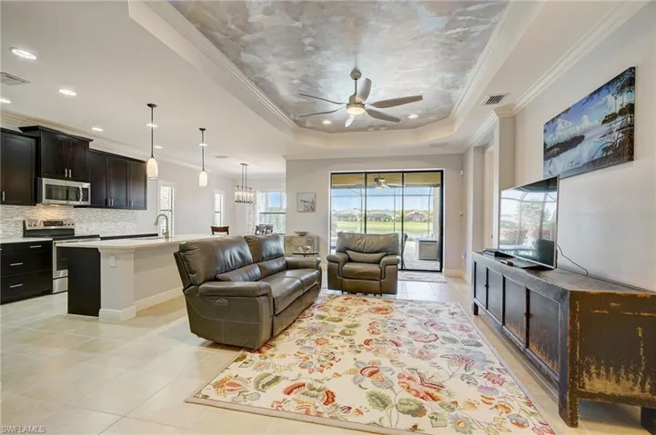 3692 Canopy CIR, NAPLES FL 34120