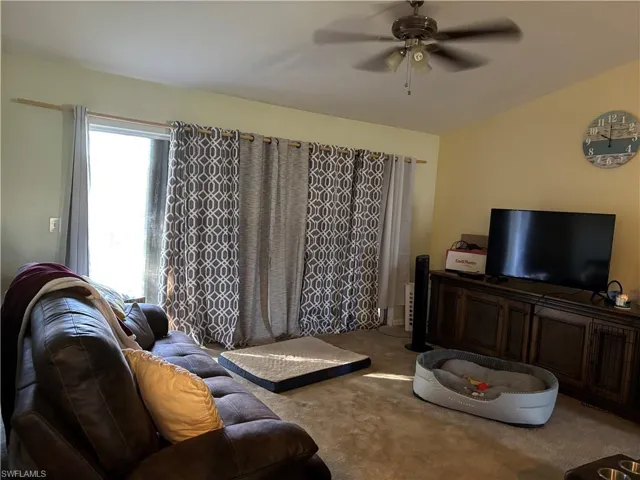 9221  Buckingham  RD, Fort Myers, FL 33905