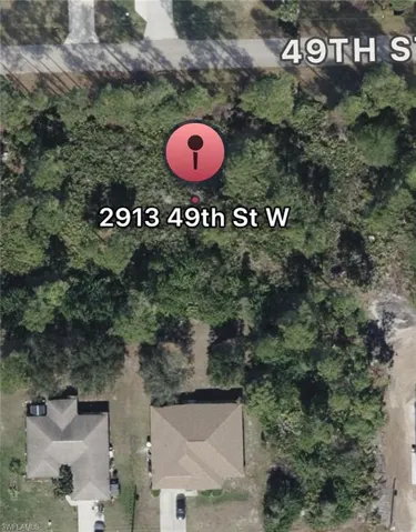 Aerial map of property and surrounding area