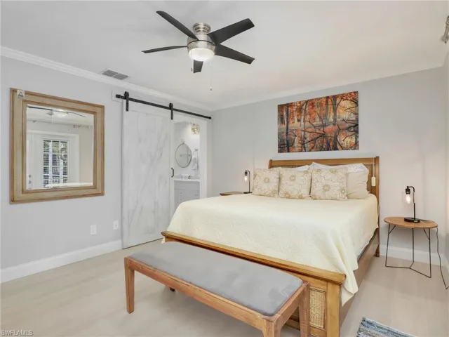 2554 Outrigger Ln, Naples, Florida 34104