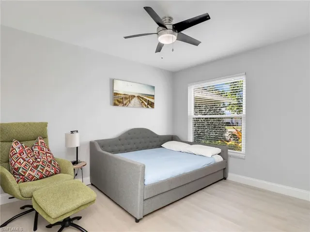 2554 Outrigger Ln, Naples, Florida 34104