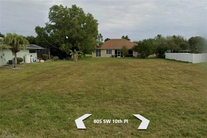 Front view of homesite