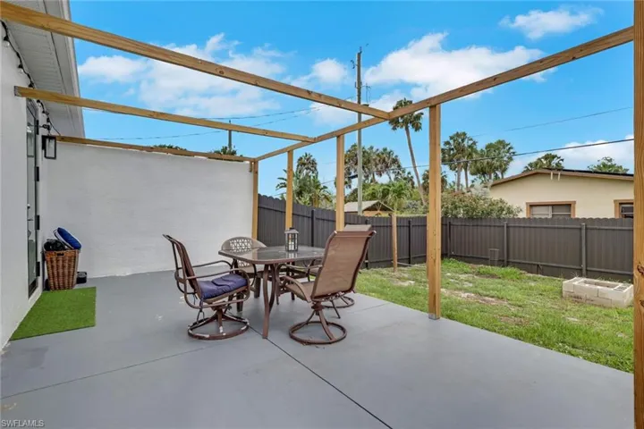 11563 Saunders Ave, Bonita Springs, Florida 34135