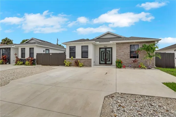 11563 Saunders Ave, Bonita Springs, Florida 34135