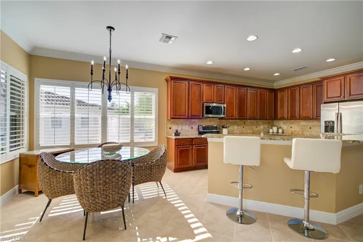 11000 Carrara Ct 202, Bonita Springs, Florida 34135