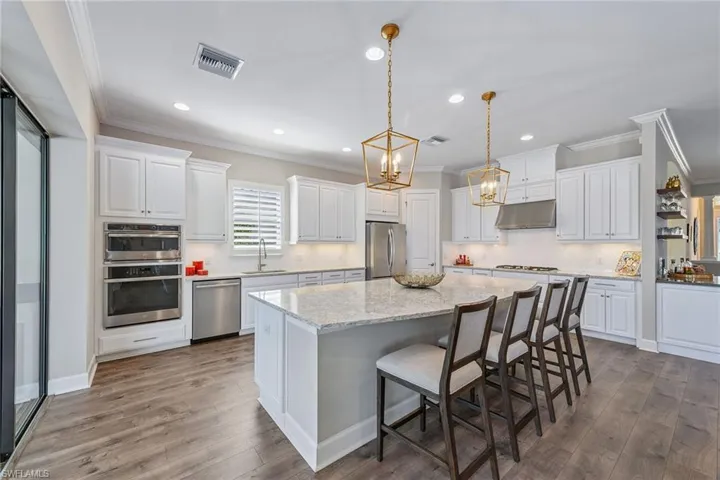 3317 Belon Ln, Naples, Florida 34114