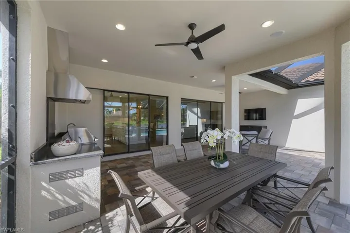 3317 Belon Ln, Naples, Florida 34114